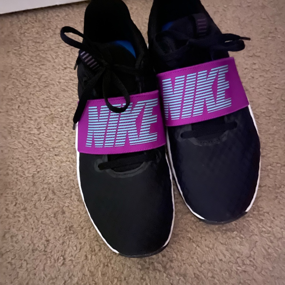 Nike shoes